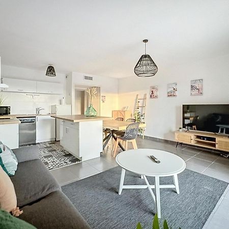 Appartement App Le Golf T3 Terrasse Wifi Pkg à Béziers Extérieur photo