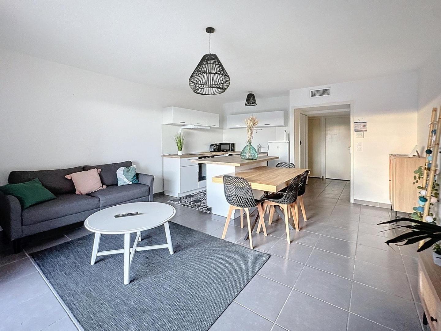 Appartement App Le Golf T3 Terrasse Wifi Pkg à Béziers Extérieur photo