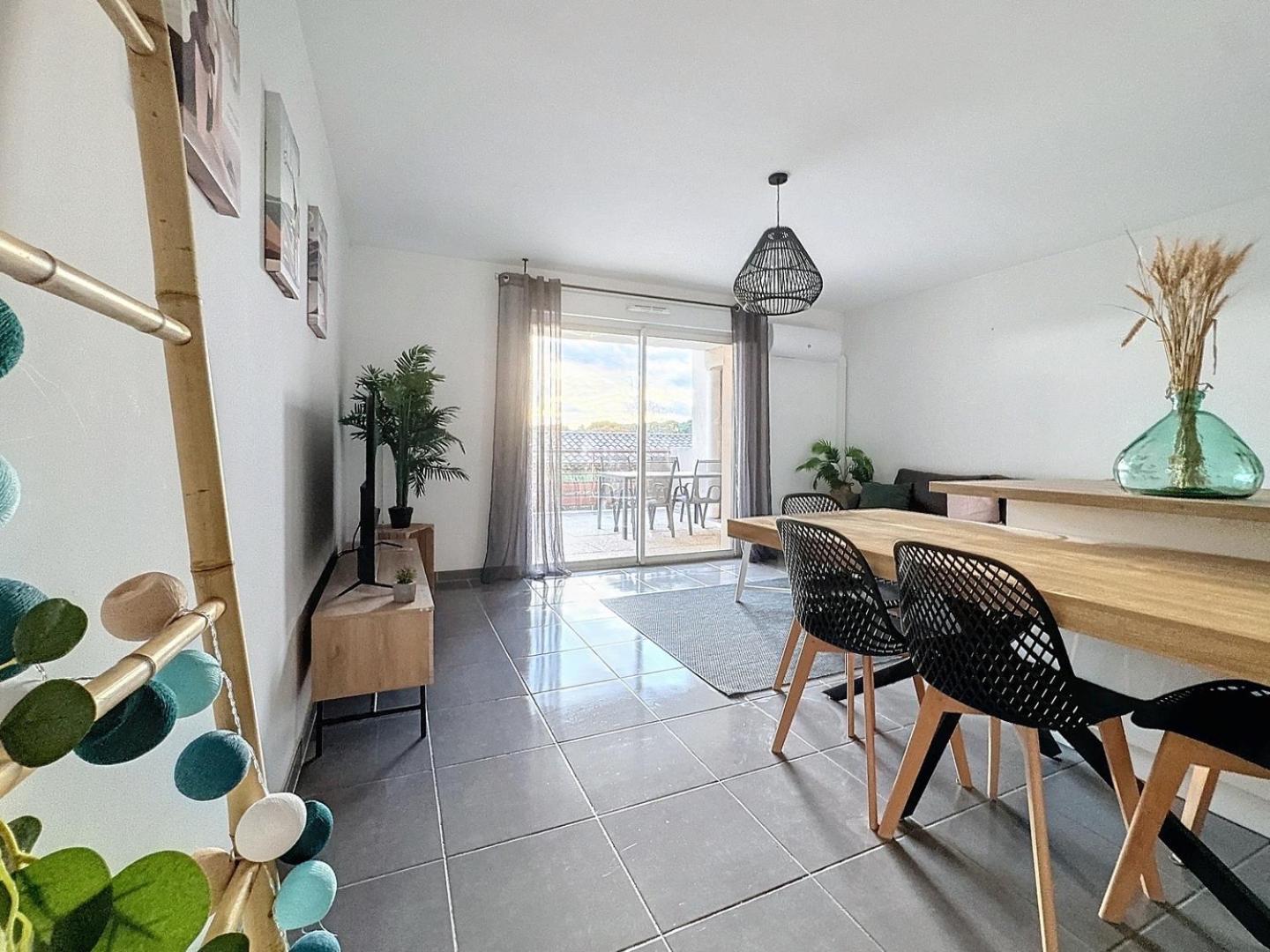 Appartement App Le Golf T3 Terrasse Wifi Pkg à Béziers Extérieur photo